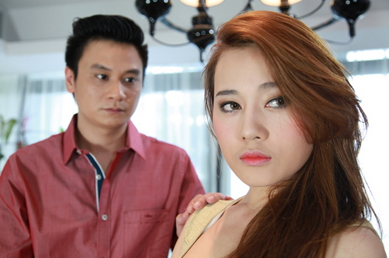 Vào vai công tử nhà giàu, Công Dũng không những thể hiện đúng chất thiếu gia Hà thành mà còn lột tả xuất sắc chiều sâu nội tâm nhân vật. 