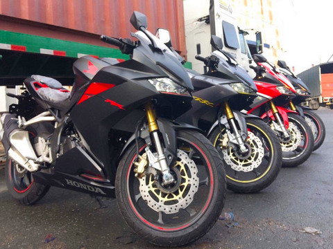 Siêu motor Honda CBR250RR 2017 'xách tay' về Việt Nam giá 200 triệu đồng
