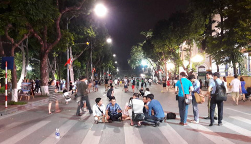 Hà Nội mở thêm tuyến đi bộ để hạn chế xe máy