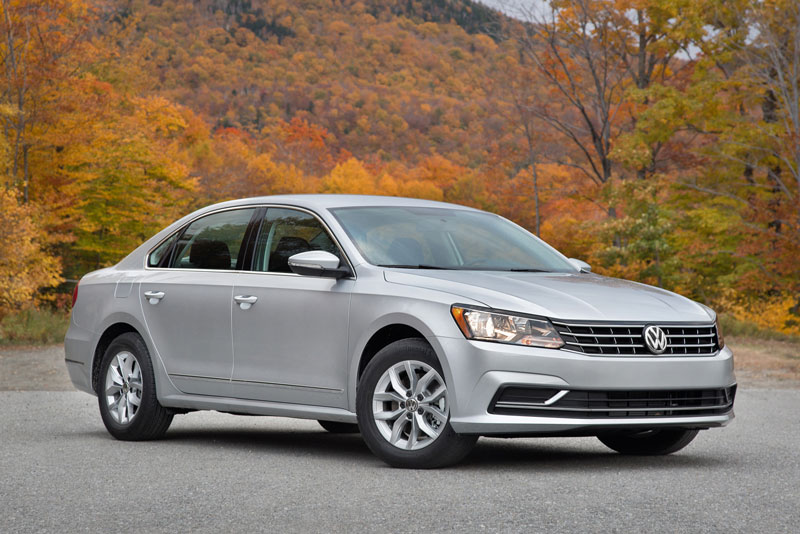 8. Volkswagen Passat 2017.
