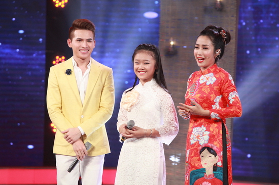 Với giám khảo Quang Linh, anh cho rằng đây là một tiết mục hay và văn minh, đồng thời đánh giá Linh Phương là người nắm kỹ thuật tốt nhất trong các thí sinh. Ca sĩ Cẩm Ly cũng đồng tình với NSND Thu Hiền rằng đây không còn là tiết mục dự thi mà là một màn trình diễn thực thụ.