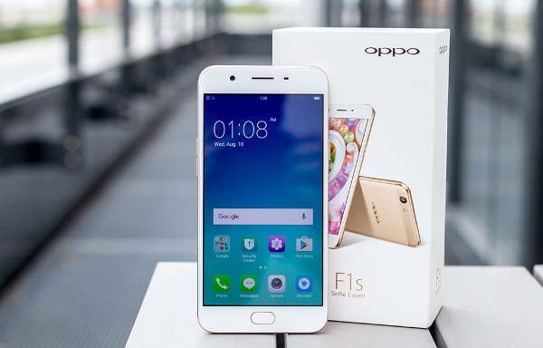 Oppo F1s 2017 (64GB-cũ):  chính là bản nâng cấp cho F1s ra mắt năm ngoái với thiết kế và tính năng không đổi mà chỉ được nâng cấp nhẹ với RAM từ 3GB lên 4GB và bộ nhớ trong từ 32GB lên 64GB. Các thông số kỹ thuật khác thì giữ nguyên. 