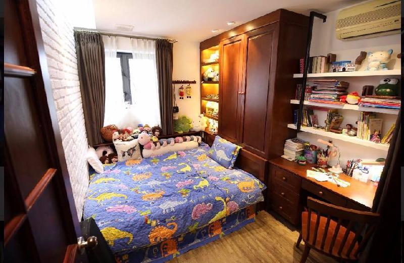 Người phán xử, Thuỳ Dương, Hồng Đăng
