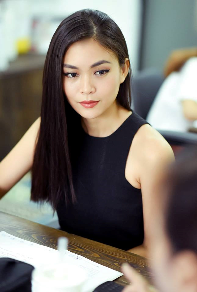 Không chạy theo trào lưu V-line, gương mặt cân đối của Mâu Thủy lại chính là điểm giúp cô khác biệt và ghi điểm, nhận được thiện cảm của khán giả. Tại cuộc thi VNTM 2013, siêu mẫu Thanh Hằng từng thừa nhận: Mâu Thủy sở hữu vẻ đẹp ngọt ngào và quyến rũ. 
