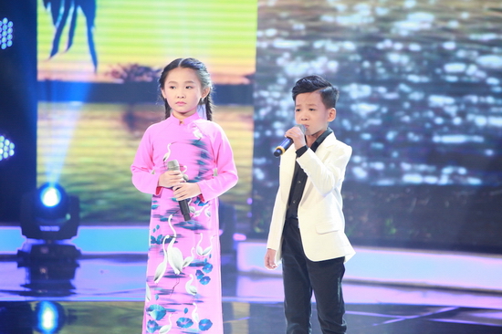 Ở phần cuối tiết mục, giám khảo Quang Linh hài hước tâm sự mình là một người rất “ngược”, không hâm mộ ai đó theo số đông. Tuy nhiên ở Thần Tượng Tương Lai, anh đã phải phá lệ vì quá yêu thích tiếng hát của Nghi Đình. Riêng Minh Chiến, phần diễn xuất “cực sâu”, của cậu bé được nam ca sĩ đánh giá là “lướt” luôn cả Nghi Đình. 