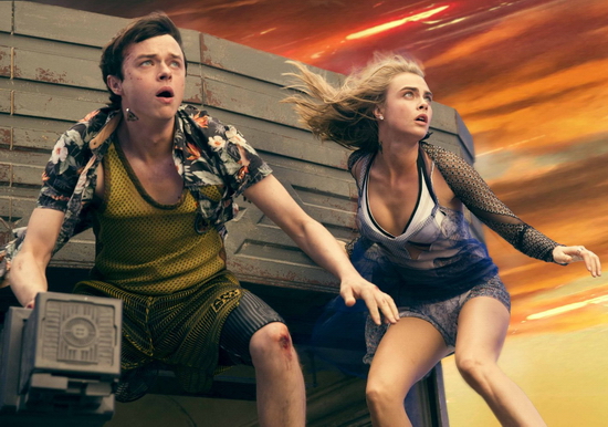 Cặp trai tài gái sắc Dane Dehaan và Cara Delevingne sẽ sánh đôi vào vai hai nhân vật chính Valerian và Lauraline.