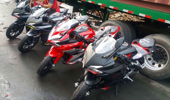 Siêu motor Honda CBR250RR 2017 xách tay về Việt Nam giá 200 triệu đồng. (Ảnh: Thưởng motor)