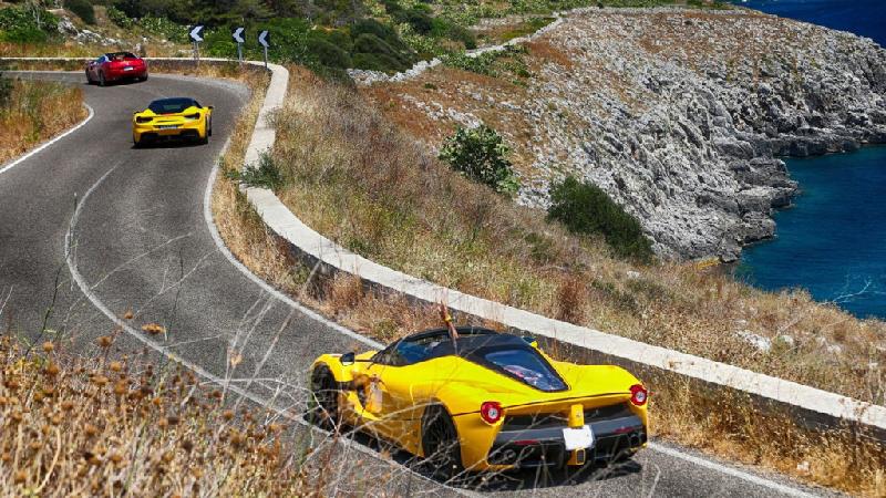 Mặc dù vậy, buổi diễu hành này không có sự tham gia của chiếc 812 Superfast, siêu xe mới nhất nhà Ferrari. 