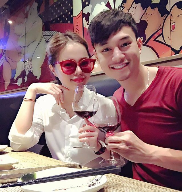 Từ nút like này, nhiều người cho rằng, bạn gái Anh Dũng cũng rất quan tâm đến lùm xùm của Bảo Thanh – vợ của người yêu cô trên màn ảnh.