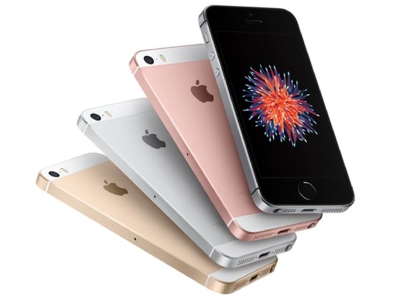 iPhone SE: ra mắt vào tháng 3/2016, iPhone SE với màn hình hiển thị 4 inch được coi là sản phẩm thay thế cho iPhone 5S và có chi phí thấp hơn so các dòng sản phẩm iPhone. Với kiểu dáng gần giống với iPhone 5S, nhưng iPhone SE lại được cập nhật các tính năng, vi xử lý, camera của iPhone 6S. Apple cũng có thể nâng câp iPhone SE cùng với việc phát hành iPhone 8 và iPhone 7S ra mắt vào tháng 9, vì vậy hãy trì hoãn mua hàng trong vài tuần tới.
