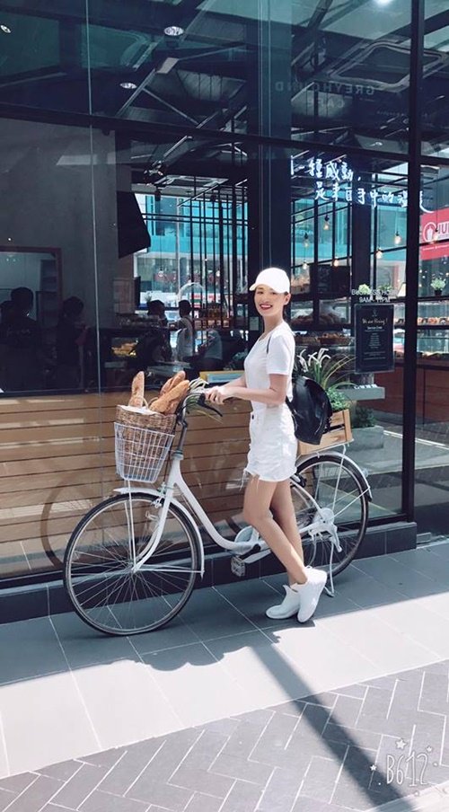 Lã Thanh Huyền tự thưởng cho mình một chuyến đi du lịch nước ngoài sau chuỗi ngày làm việc chăm chỉ. 
