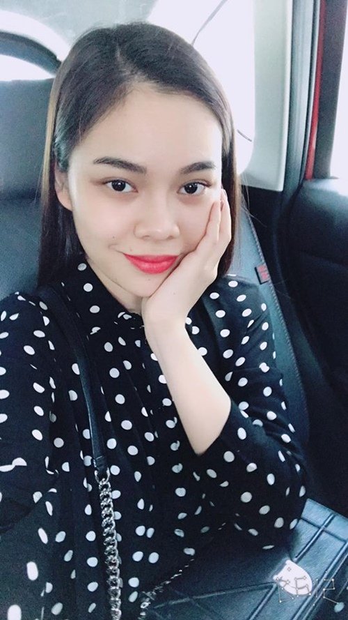Giang Hồng Ngọc mê mệt ca khúc mới ra của Hà Hồ. Nữ ca sĩ viết trên trang cá nhân: 