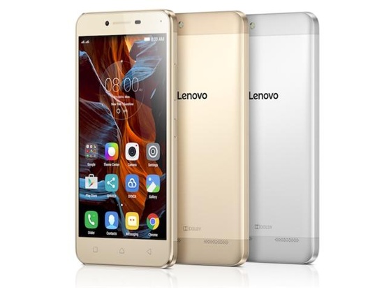 Lenovo VIBE K5 Plus: Máy có thiết kế mặt lưng bằng kim loại kết hợp nhựa cứng cho cảm giác khá chắc chắn, nhưng lại hơi dày so với các đối thủ trong bài, tuy nhiên do mặt lưng cong về hai cạnh nên khi cầm vẫn cho cảm giác thoải mái.