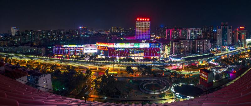 Tuyến đường này không chỉ giúp người dân di chuyển thuận tiện hơn, mà còn tạo ra nét đặc trưng cho thành phố.