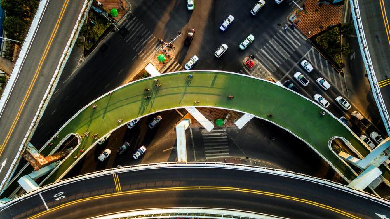 Theo Dissing + Weitling Architecture, tập đoàn thiết kế Đan Mạch xây dựng công trình này, đây là đường trên cao dành cho xe đạp dài nhất thế giới.