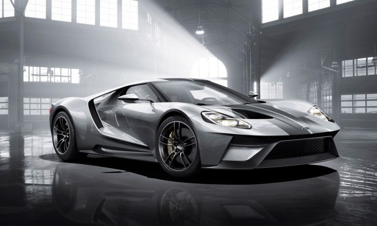 9. Ford GT: Đây là lần đầu tiên Ford GT xuất hiện trước công chúng tại Anh. Trước nhiều siêu xe nổi bật khác, Ford GT vẫn có sức hút riêng.