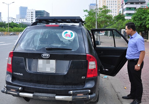 Hợp tác xã điện tử kết nối xe giá rẻ với khách hàng