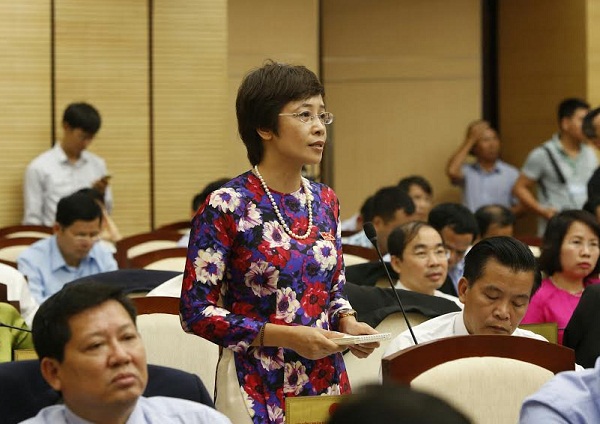 đại biểu Lan Hương