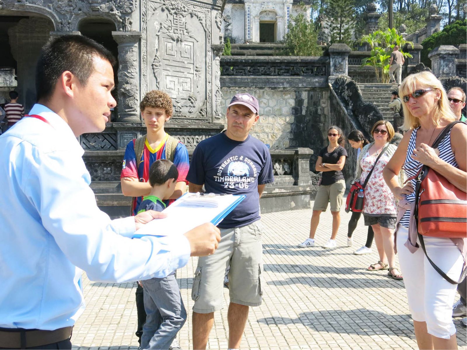 Khuyến khích các doanh nghiệp du lịch lớn tham gia đào tạo du lịch