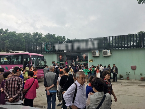 Tour 0 đồng - &quot;Gai nhọn&quot; nhổ mãi không hết!