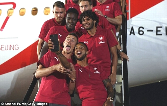 Arsenal đưa cầu thủ đắt giá nhất lịch sử du đấu Trung Quốc!