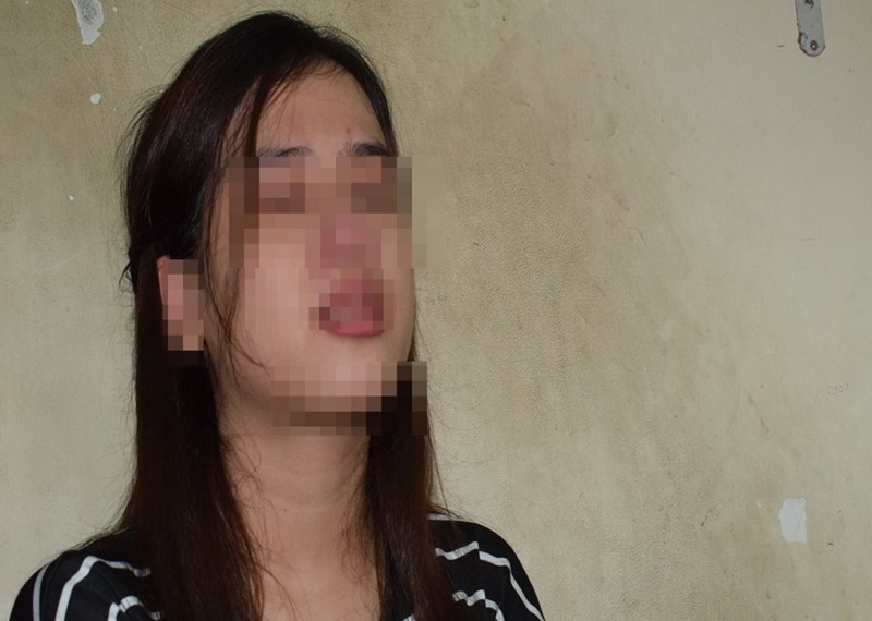 NTTH bật khóc khi nói về sóng gió hai ngày qua. Ảnh: NGUYỄN TRÀ