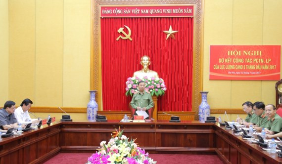 Đẩy nhanh điều tra án tham nhũng đã khởi tố