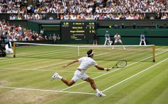 Federer áp đảo Cilic trong trận chung kết