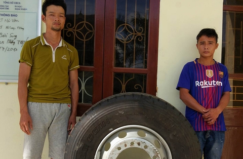 Nhân viên đột nhập nhà kho trộm cắp tài sản của công ty