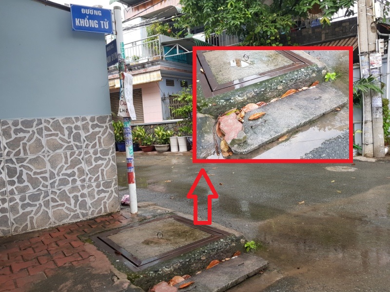 Nhièu người dân thường tự ý che chắn phần lưới thu nước tại các hố ga, nắp công - Ảnh chụp trên địa bàn P.Hiệp Phú - Q.9, TP.HCM vào chiều ngày 17/7/2017