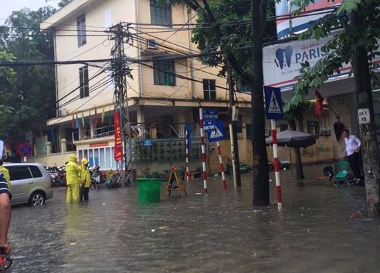 Mưa ngập
