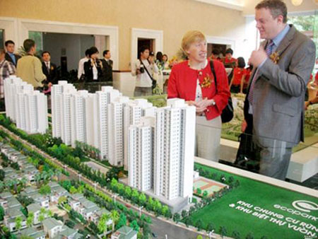 Giá thuê văn phòng tại TP.HCM tăng mạnh