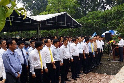  Các đại biểu tham dự Lễ dâng hương