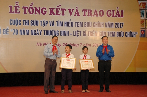 Em Ngô Thanh Nga - Lớp 6D Trường THCS Ngọc Liệp, huyện Quốc Oai, Thanhg phố Hà Nội và em Phan Huy Chiến - Lớp 5A Trường Tiểu học Phồn Xương, huyện Yên Thế, tỉnh Bắc Giang đạt giải Nhất cuộc thi.