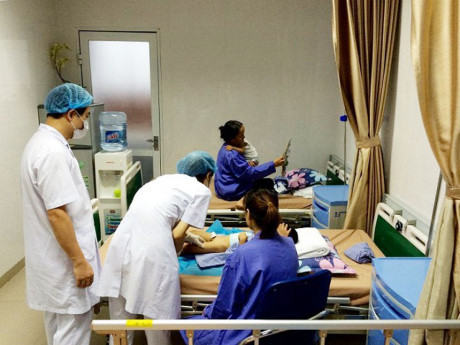 Vụ hơn 70 trẻ bị sùi mào gà: Khởi tố vụ án để điều tra