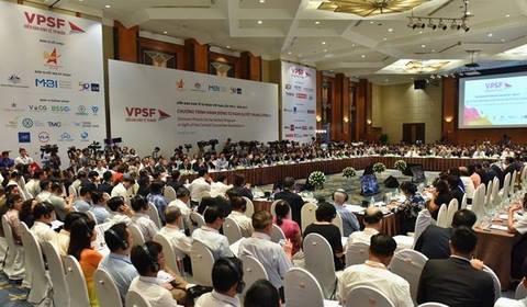 Tại Diễn đàn kinh tế tư nhân Việt Nam sáng 31/7