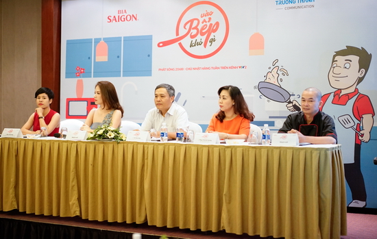 Quang cảnh buổi họp báo ra mắt chương trình Vào bếp khó gì