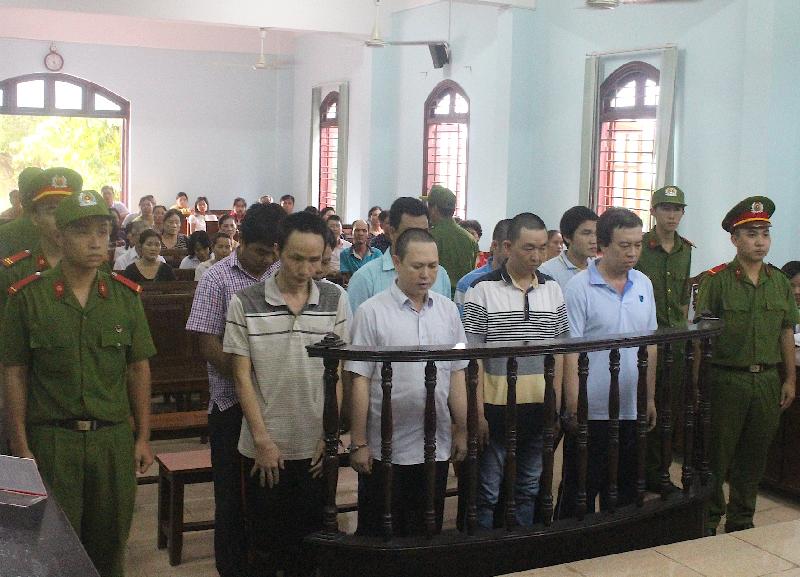 Nhận hối lộ tiền tỷ nguyên Đội trưởng thanh tra giao thông nhận án chung thân