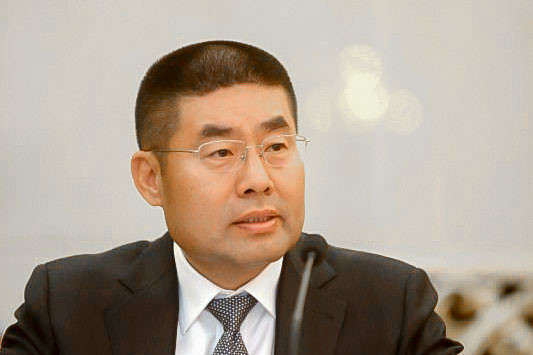 7. Wang Wenxue (5,3 tỷ USD): Ông Wang hiện là chủ tịch của China Fortune Land Development, tập đoàn bất động sản chuyên về phát triển khu công nghiệp có trụ sở tại Bắc Kinh.