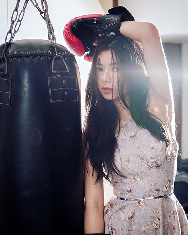 Ngoài năng khiếu võ học gia truyền, Katleen còn có sở thích nhảy hip-hop và tham gia các hoạt động tập thể về thể dục, thể thao.