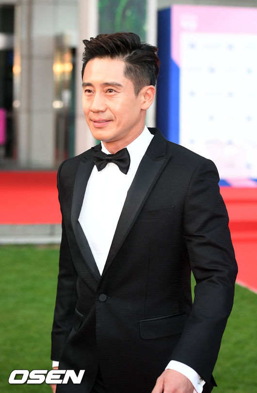 Nam tài tử Shin Ha Kyun