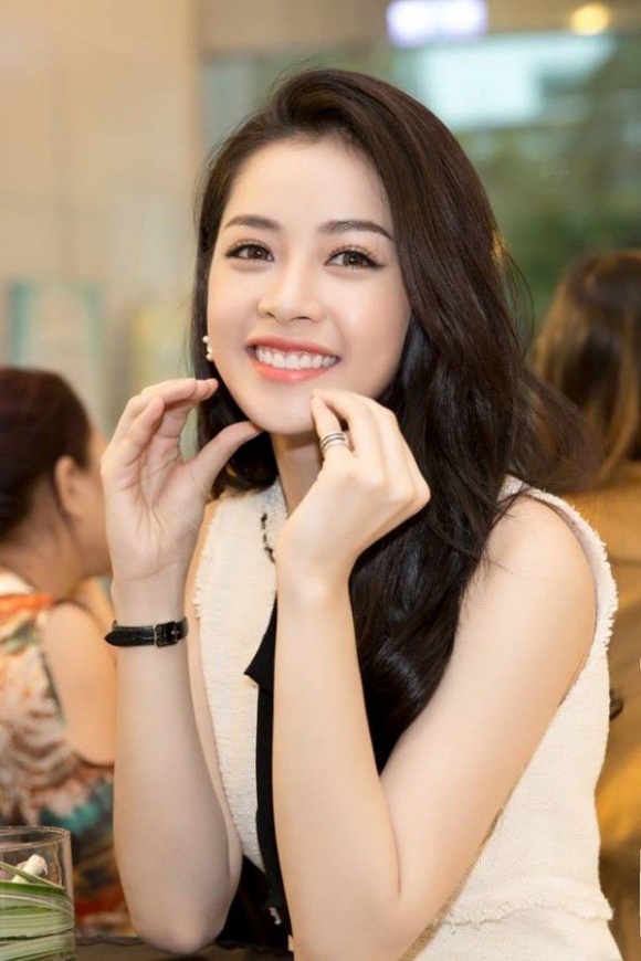 sao việt, sao kiếm tiền qua mạng, sao kiếm tiền nhờ đăng bài, sao kiếm tiền từ mạng