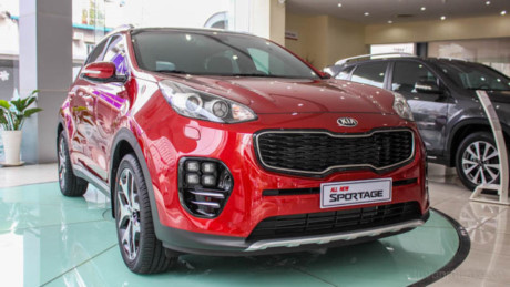 4. Là một mẫu xe có thiết kế khá bắt mắt nhưng Kia Sportage cũng chịu chung số phận khi chỉ có 24 xe được bán tới tay khách hàng.
