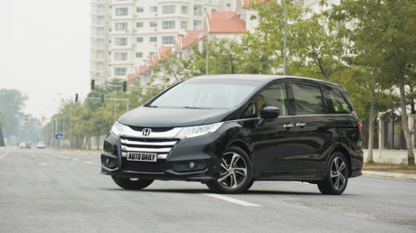 7. Là mẫu xe MPV khá hiện đại nhưng Honda Odyssey là không được người Việt ưa chuộng và liên tục lọt vào danh sách những mẫu xe bán chậm nhất trong tháng. Tổng doanh số của Odyssey trong 6 tháng đầu năm 2017 chỉ đạt 52 xe.