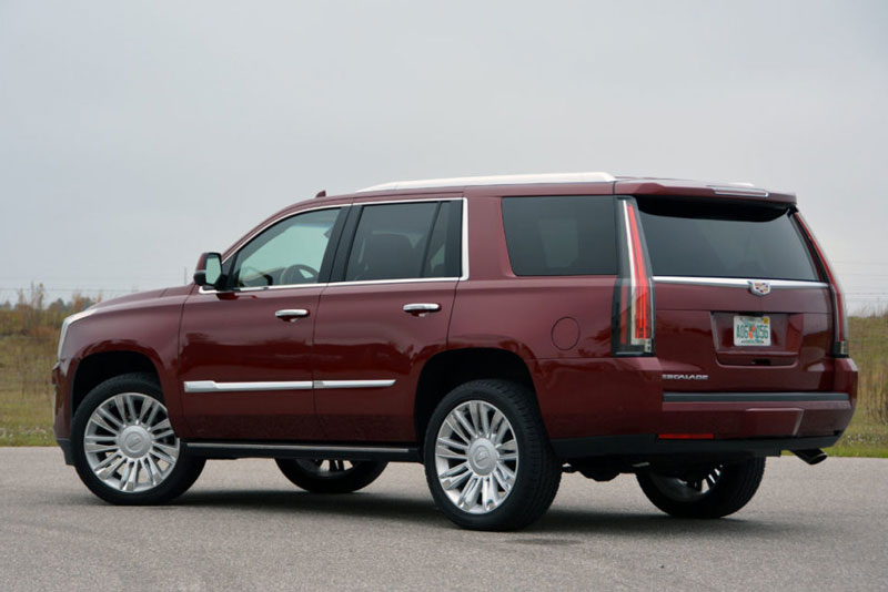 5. Cadillac Escalade 2017.