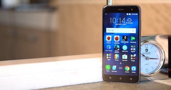 Asus ZenFone 3 ZE520KL có màn hình 5,2 inch độ phân giải Full HD, vi xử lý Snapdragon 625, 4GB RAM, 64GB bộ nhớ trong, có hỗ trợ khe cắm thẻ nhớ tối đa 128GB và pin đi kèm dung lượng 2.650 mAh.