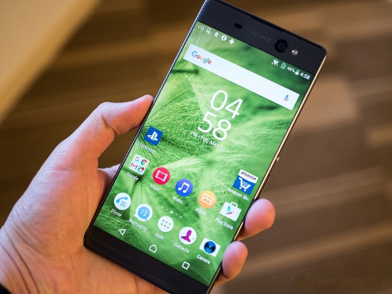 Đây cũng là smartphone duy nhất trong danh sách không hỗ trợ chức năng bảo mật vân tay. 