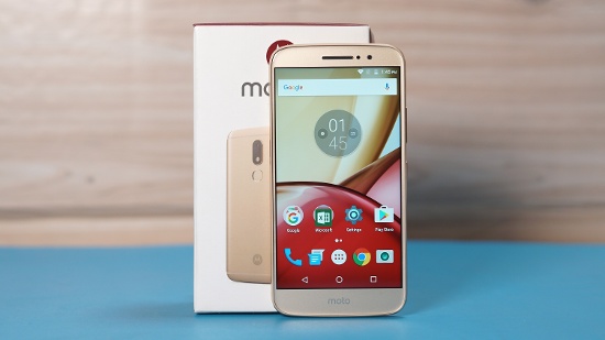 Máy có màn hình 5,5 inch độ phân giải Full HD, chip xử lý Helio P15, 4GB RAM, 32GB bộ nhớ trong hỗ trợ khe cắm thẻ nhớ mở rộng tối đa 256GB, kết nối USB-C và pin đi kèm dung lượng 3.050 mAh.