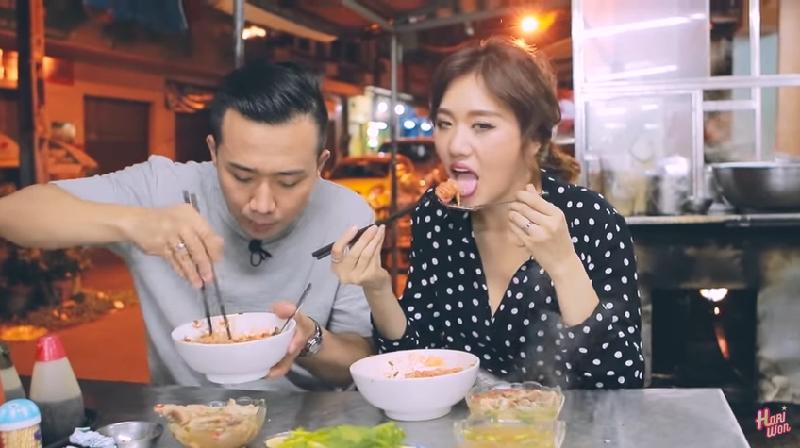 Trấn Thành đưa bà xã Hari Won đi thưởng thức món ăn truyền thống