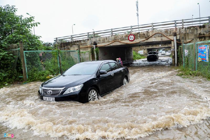 5 ngày trước, khu vực hầm chui này cũng bị ngập lụt do mưa lớn.